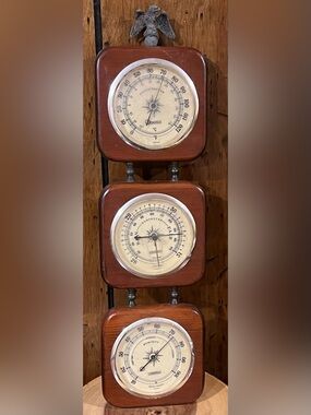 Vintage-Style Brown Wall Barometer Decor ht 20”